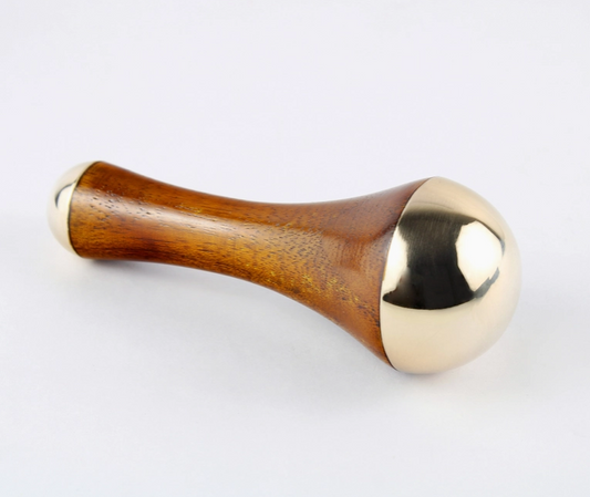 Kansa oder Kasya Schalen für Ayurvedische Fuß- und Gesichtsmassagen