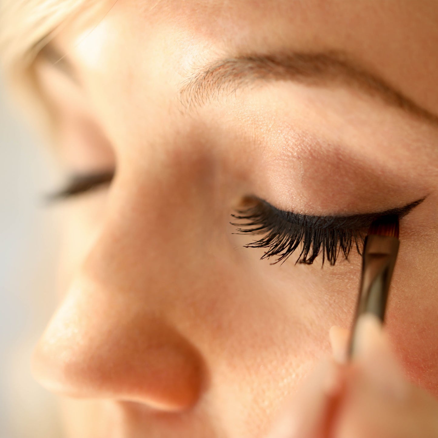 naturkosmetik, bio eyeliner, demeter, bio schminken, schwarz